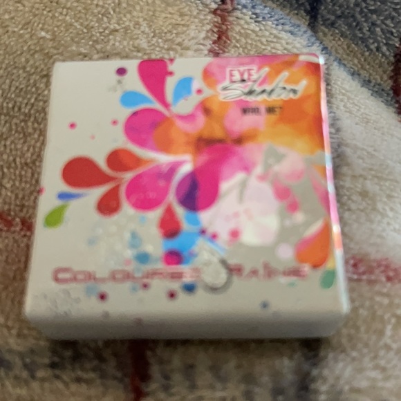 Makeup beauty bundle - Picture 6 of 16